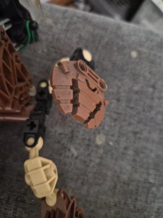 LEGO Bionicle 8560 Figura Original