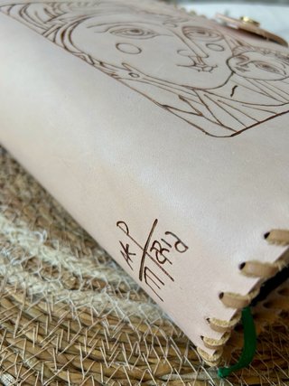 Funda piel personalizada para Biblia