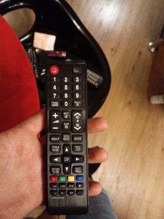 Samsung Smart TV 32 con mando