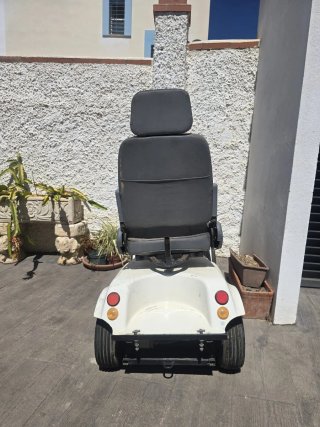 Scooter 4 ruedas gran tamaño