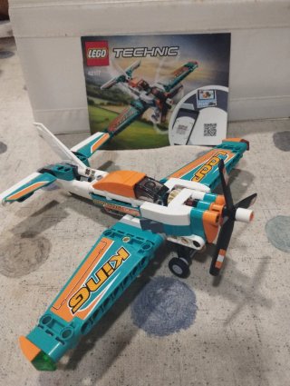 Lego Technic 42117 Avión Acrobático