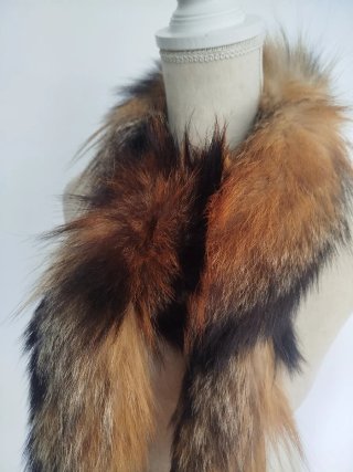 Cuello de pelo natural