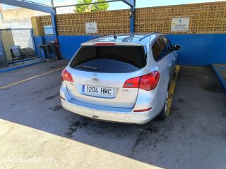 Opel Astra 2014