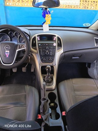 Opel Astra 2014