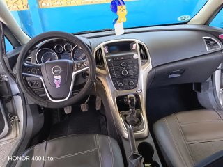 Opel Astra 2014