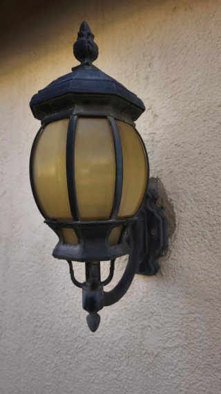 Farol y aplique de jardín
