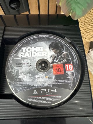 Console Sony PS3 Super Slim Nera + Controller Rosso