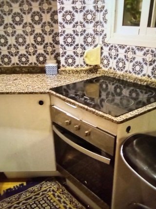 Se alquila habitación para una chica estancia 3 ms