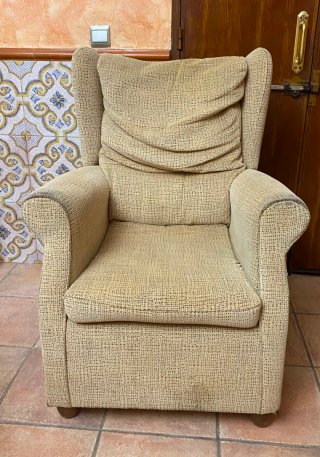 Sillón tela beige