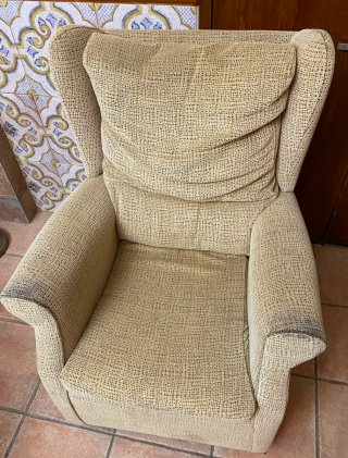 Sillón tela beige