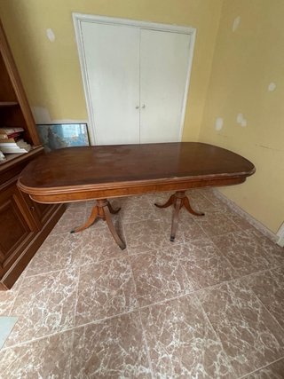 Mesa de madera maciza para sala de reuniones