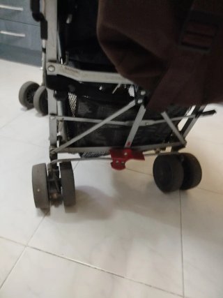 Silla de paseo Maclaren Quest Sport gris y rosa