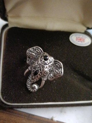 Anillo Plata Elefante Negro Stratton