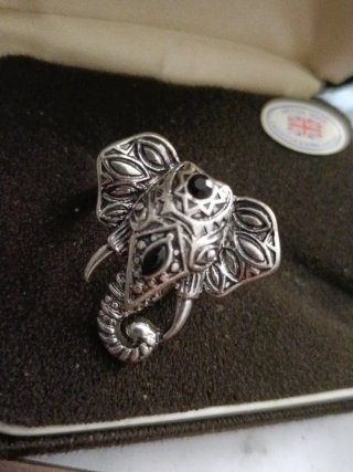 Anillo Plata Elefante Negro Stratton
