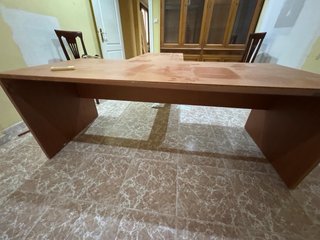 Escritorio de madera para oficina