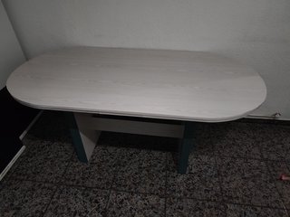 Mesa ovalada madera