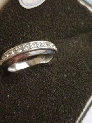 Anillo con circonitas plata