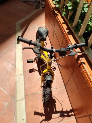 Bicicleta con ruedines Transformers