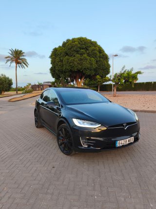 Carga GRATIS, 7 plazas, Tesla Model X P90D 772CV