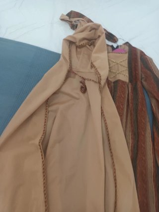 Traje Medieval con Capa