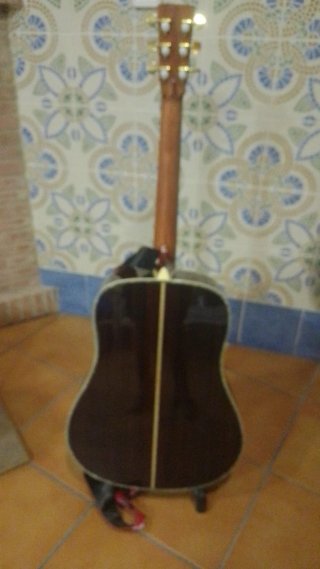 Guitarra Electroacústica Martin DC-45 (cover).