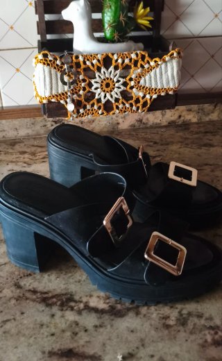 Sandalias tacón negras hebilla talla 39