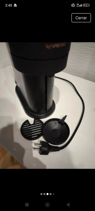 Cafetera Nespresso Negra