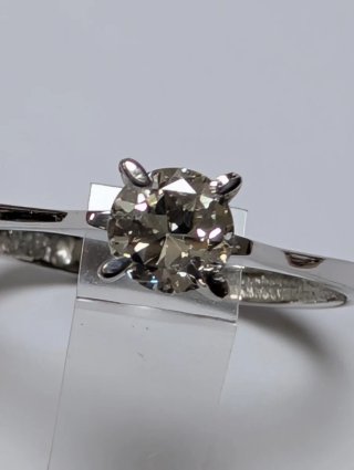 Anillo Oro Blanco Diamante Antiguo