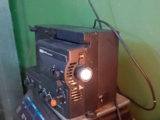Proyector cine VINTAGE EUMIG S 932 supersound