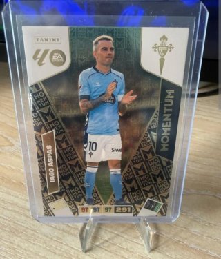 Panini Momentum Iago Aspas Adrenalyn XL 2025-26