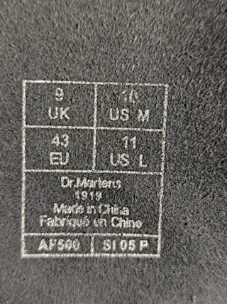 Stivali Dr Martens con punta in acciaio taglia 43