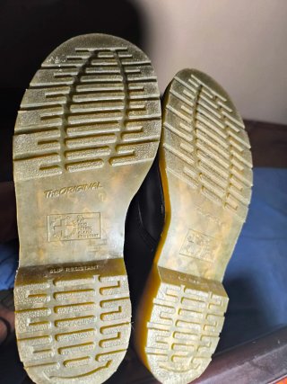 Stivali Dr Martens con punta in acciaio taglia 43
