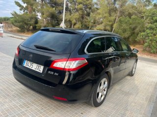 Peugot 508 SW familia semiautomatco