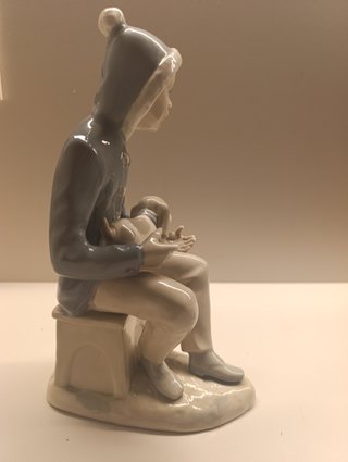 Figura Nao bye Lladró, Porcelana Niño con Perro