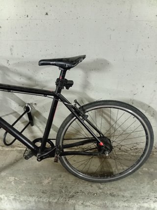 Bicicleta Cube Negra