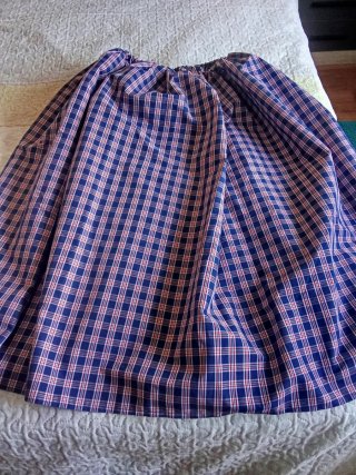 Traje casera neska baserritarra