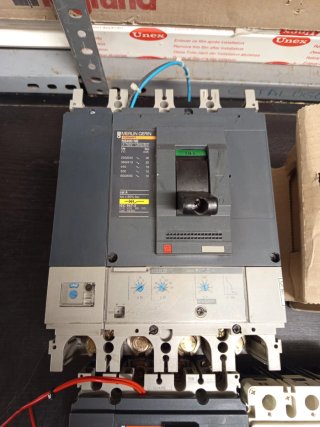 Interruptores Automáticos Cajas Moldeadas Merlin G