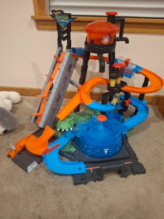 Pista Hot Wheels Cocodrilo Destructor
