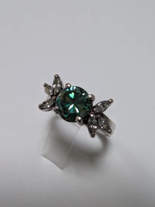 Anillo Moissanita Verde