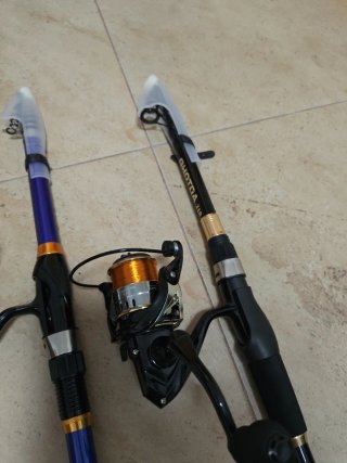 2 Canne da Pesca per Calamaro/Seppia
