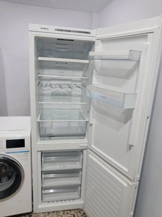 Pack Lavadora y Frigorífico Siemens