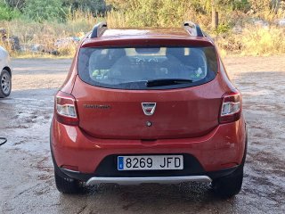 Dacia Sandero 2015