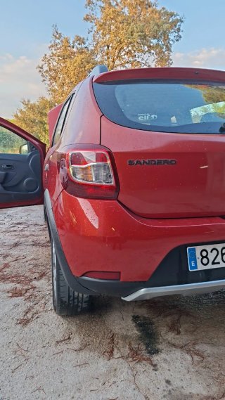 Dacia Sandero 2015