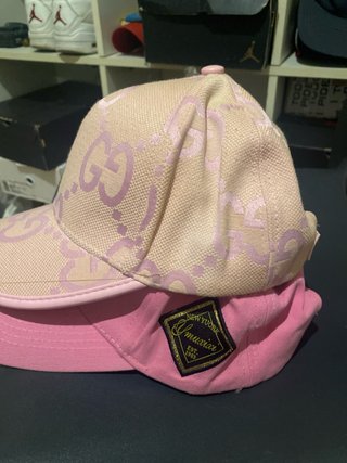 Gorra Gucci Rosa GG y gorra de nueva york