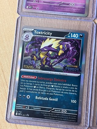 Lote cartas exclusivas pokemon STAFF