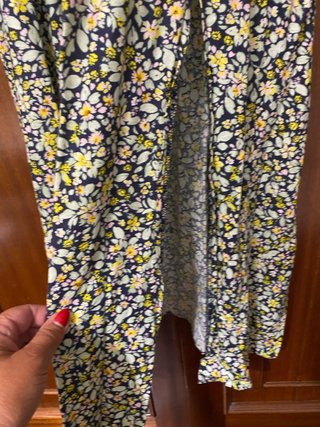 Vestido Zara Nido Abeja Floral Talla M