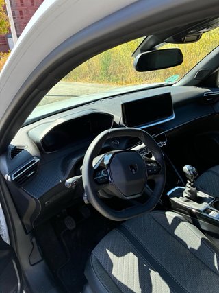 Peugeot 2008  6v allure