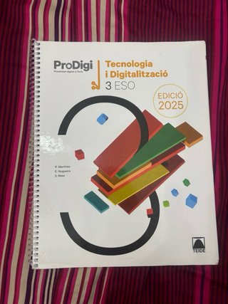 Libros 3o de la ESO INS Marina LaLlagosta
