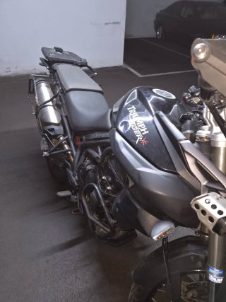 Triumph Tiger 800 XC 2012 Negra