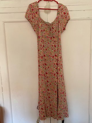 Vestido floral verde y rosa